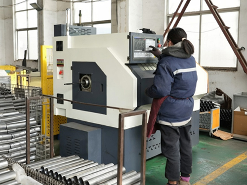 hydraulic cylinder pipes